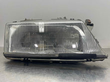 Load image into Gallery viewer, HEADLIGHT LAMP ASSEMBLY Saab 9-3 99 00 01 02 03 Right - NW555223