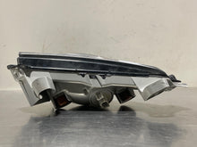 Load image into Gallery viewer, Park Lamp Light 124 SPIDER 2018 - NW553180