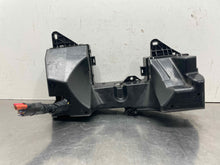 Load image into Gallery viewer, FUSE BOX Jaguar XF 2009 09 - NW570888