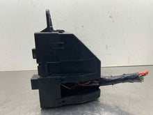 Load image into Gallery viewer, FUSE BOX Jaguar XF 2009 09 - NW570888