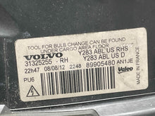 Load image into Gallery viewer, Headlight Lamp Assembly VOLVO 60 SERIES 2013 - NW571108