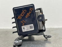 Load image into Gallery viewer, ABS Pump EXPRESS 3500 VAN 2021 - NW550213