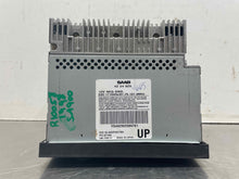 Load image into Gallery viewer, RADIO Saab 900 1994 94 95 96 97 98 AM/FM/CASS - NW563858