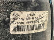Load image into Gallery viewer, AC COMPRESSOR Mercedes 300E 380SE 500SEC 70 - 85 - NW563675