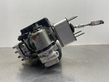Load image into Gallery viewer, Brake Master Cylinder INFINITI QX56 2012 - NW546401