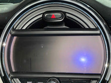 Load image into Gallery viewer, Info-Gps Screen MINI COOPER 2015 - NW571541