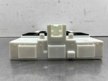 Load image into Gallery viewer, BODY CONTROL MODULE BCM COMPUTER I3 I8 Clubman Cooper Countryman 14-20 - NW571487