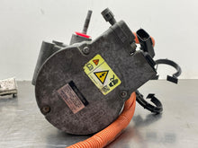 Load image into Gallery viewer, AC Compressor Buick C-MAX 2013 - NW568362