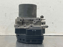 Load image into Gallery viewer, ABS ANTI-LOCK BRAKE PUMP Toyota Highlander 2011 11 - NW568231