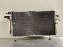 Load image into Gallery viewer, AC CONDENSER Infiniti QX4 Pathfinder 2001 01 02 03 04 - NW43782