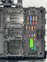 Load image into Gallery viewer, Fuse Box CORSAIR 2020 - NW333992