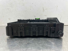 Load image into Gallery viewer, Fuse Box CORSAIR 2020 - NW333992