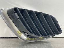 Load image into Gallery viewer, GRILL Saab 9-5 2002 02 2003 03 2004 04 2005 05 - NW98685