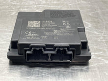 Load image into Gallery viewer, Computer Cadillac XT5 2021 - NW578302