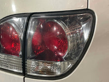 Load image into Gallery viewer, OUTER TAIL LIGHT LAMP RX300 2000 00 2001 01 2002 02 2003 03 Right - NW573861