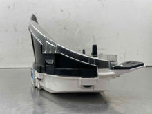 Load image into Gallery viewer, Speedometer Cluster Honda CR-V 2003 - NW586666