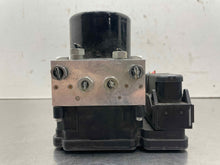 Load image into Gallery viewer, ABS PUMP Volvo V70 S70 C70 850 1996 96 1997 97 1998 98 - NW586529
