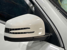 Load image into Gallery viewer, Side View Door Mirror MERCEDES GLS-CLASS 2017 - NW573925