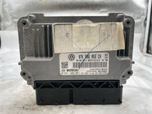 Load image into Gallery viewer, ECU ECM COMPUTER Volkswagen Jetta 2011 11 2.5L Auto - NW476502