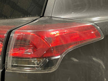 Load image into Gallery viewer, OUTER TAIL LIGHT LAMP Toyota Rav4 2016 16 2017 17 2018 18 Right - NW574714