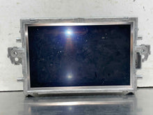 Load image into Gallery viewer, INFO-GPS SCREEN CLS550 CLS63 E350 E550 E63 10 11 12 13 - NW574667