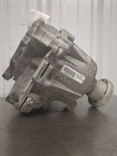 Load image into Gallery viewer, Transfer Case Dodge 300C 2017 - NW575110