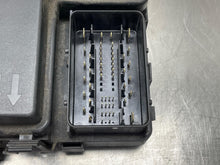 Load image into Gallery viewer, Fuse Box Lincoln MKZ 2013 - NW494821