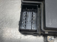 Load image into Gallery viewer, Fuse Box Lincoln MKZ 2013 - NW494821