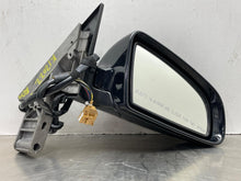 Load image into Gallery viewer, Side View Door Mirror AUDI A4 2005 - NW575604