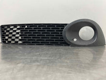 Load image into Gallery viewer, Grille SAAB 9-5 2006 - NW98683