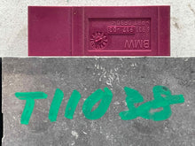 Load image into Gallery viewer, Fuel pump computer BMW 330i 328i 528i 525i 530i 2004 04 05 06 07 08 - 11 - NW575256