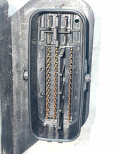 Load image into Gallery viewer, ABS ANTI-LOCK BRAKE PUMP Lexus ES350 2009 09 - NW575487