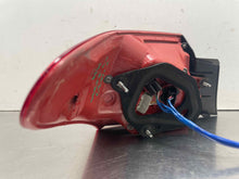 Load image into Gallery viewer, OUTER TAIL LIGHT LAMP Lexus ES350 2007 07 2008 08 2009 09 Right - NW575550