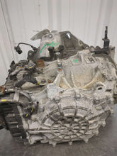 Load image into Gallery viewer, Transmission Kia Sorento 2016 - NW575676