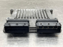Load image into Gallery viewer, ECU ECM COMPUTER Kia Sorento 2016 16 2017 17 - NW575841