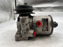 Load image into Gallery viewer, POWER STEERING PUMP MERCEDES 190 1984 201 TYPE - NW163830