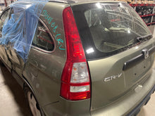Load image into Gallery viewer, TAIL LIGHT LAMP ASSEMBLY Honda CR-V 07 08 09 10 11 Left - NW576380