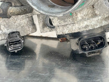 Load image into Gallery viewer, THROTTLE BODY Mazda Miata 1999 99 2000 00 2001 01 2002 02 2003 03 04 05 Manual - NW576281