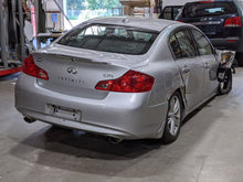 Load image into Gallery viewer, CARRIER ASSEMBLY Infiniti G25 G37 2009 09 2010 10 2011 11 AWD REAR - NW240825