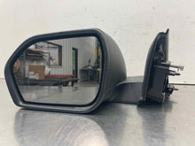Load image into Gallery viewer, Side View Door Mirror Ford Explorer 2022 - NW577819