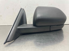 Load image into Gallery viewer, Side View Door Mirror Ford Explorer 2022 - NW577819