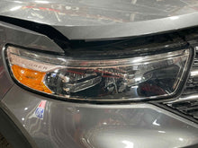 Load image into Gallery viewer, Headlight Lamp Assembly Ford Explorer 2022 - NW577742