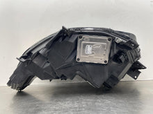 Load image into Gallery viewer, Headlight Lamp Assembly Ford Explorer 2022 - NW577742