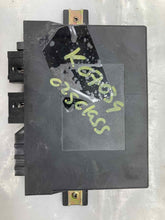 Load image into Gallery viewer, Computer Mercedes-Benz SL500 2003 - NW36011