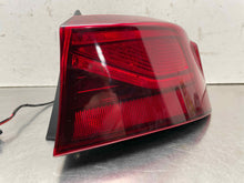 Load image into Gallery viewer, OUTER TAIL LIGHT LAMP Kia Forte 2019 19 2020 20 Right - NW578271