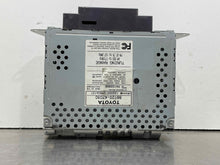 Load image into Gallery viewer, Radio Toyota Prius 2001 01 2002 02 2003 03 - NW474395