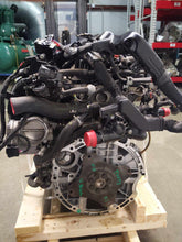Load image into Gallery viewer, ENGINE MOTOR Santa Fe Sonata Sonata Hybrid Optima Sorento 15-19 2.4L VIN 3/F/B - NW578326