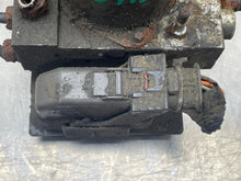 Load image into Gallery viewer, ABS PUMP Escalade Silverado Yukon Sierra Denali 2009 09 10 11 12 - 14 - NW579043
