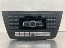 Load image into Gallery viewer, RADIO Mercedes-Benz C250 C300 C350 C63 2012 12 - NW579575