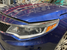 Load image into Gallery viewer, HEADLIGHT LAMP ASSEMBLY Kia Optima 2016 16 2017 17 2018 18 Left - NW579686